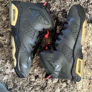 Cute girl shoes , a little worn out